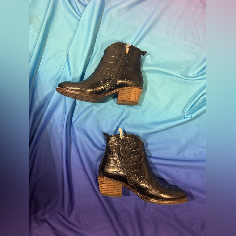 Pikolinos vintage Black Leather Boots 6 Crocodile Embossed Studded western rodeo - Picture 4 of 8